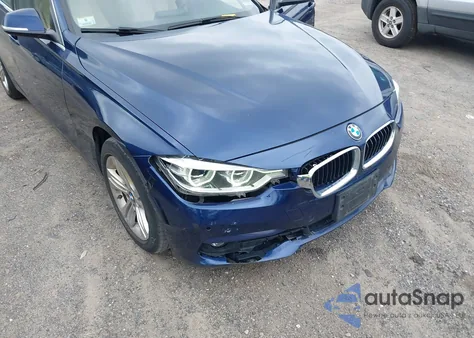 2017 BMW 330I xDrive из США, поврежденный, VIN WBA8D9G58HNU59656